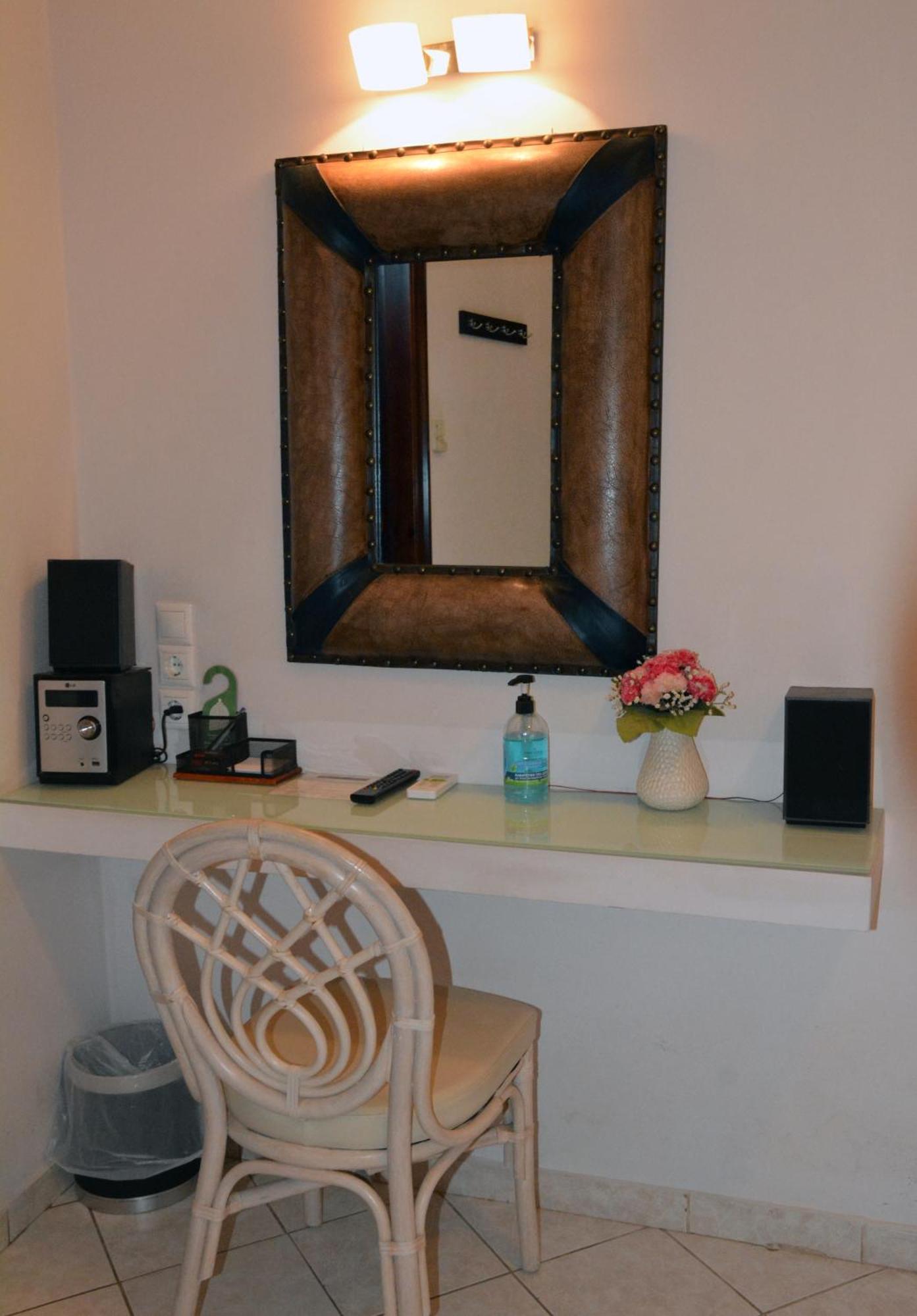Enetiko Rooms Chania  Exterior photo