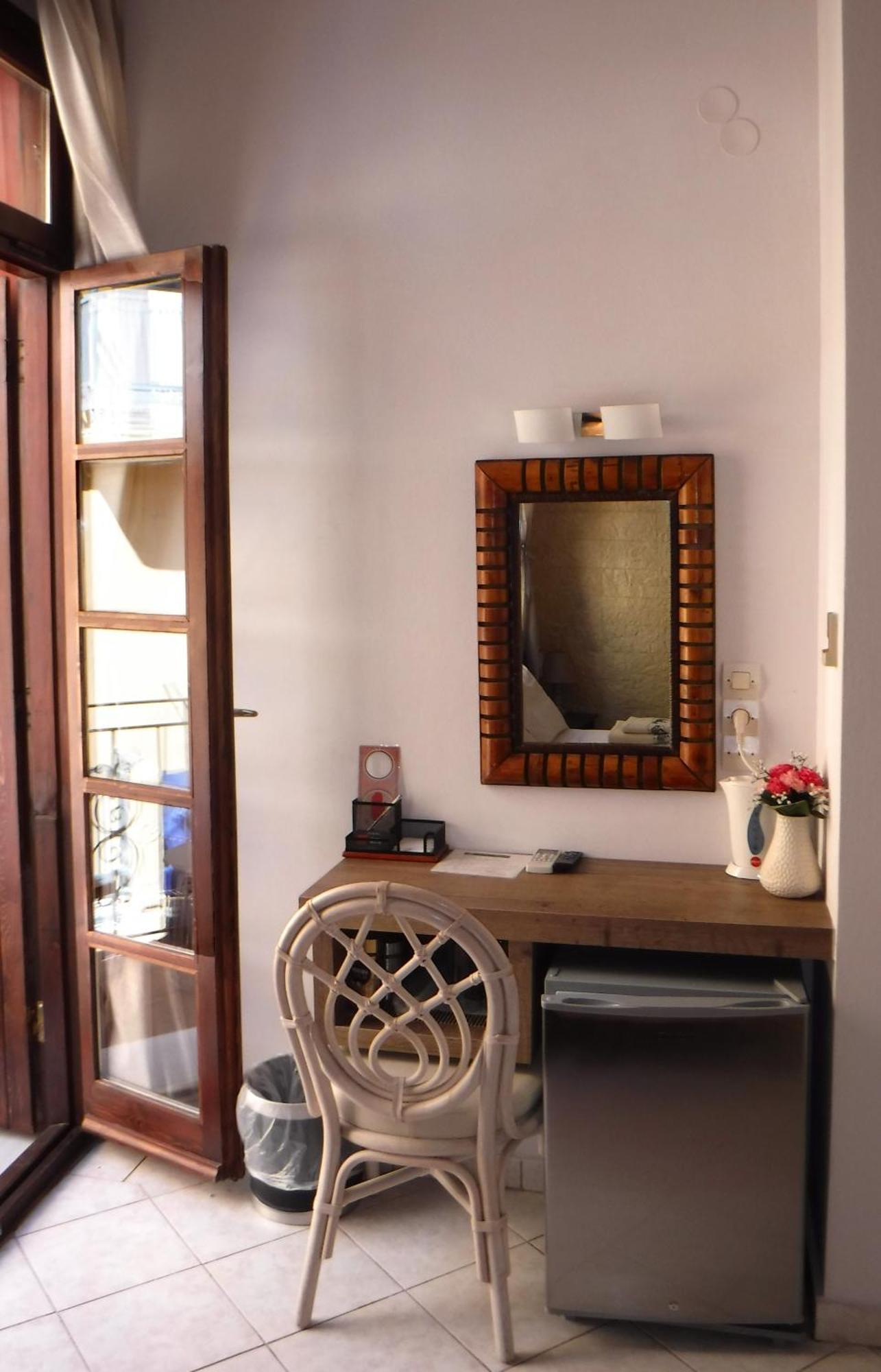 Enetiko Rooms Chania  Exterior photo