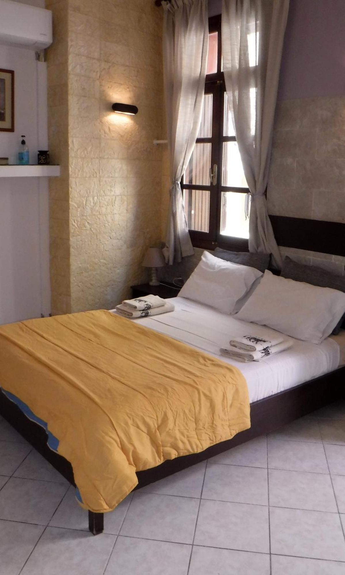 Enetiko Rooms Chania  Exterior photo